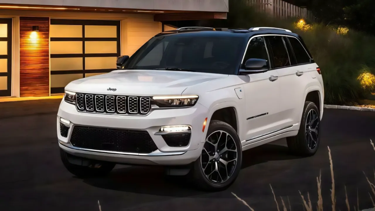 2026 Jeep Grand Cherokee Revealed: Design, Features, Technology & Performance Details